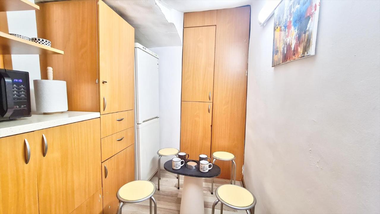 Apartamento Royal Mansion In Unirii Square Cluj-Napoca Exterior foto